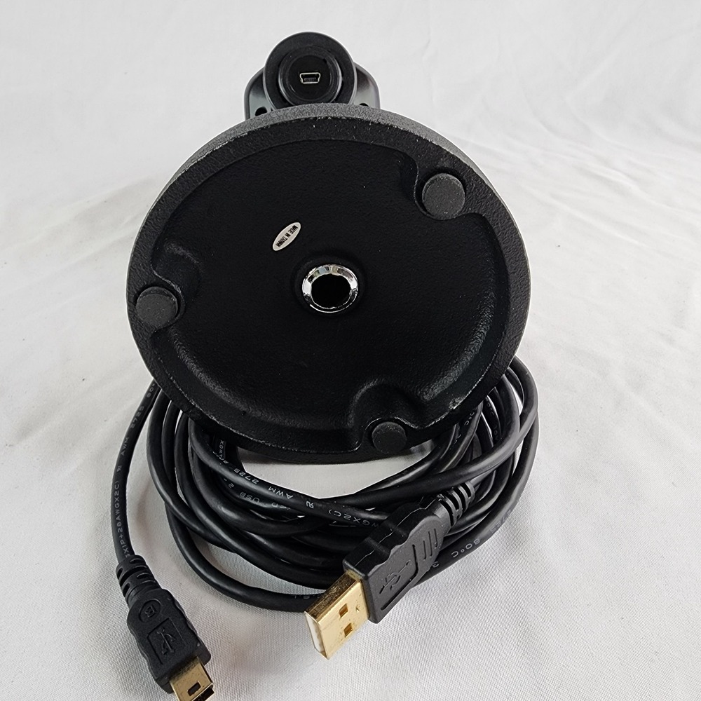 Alesis AM01 Podcast Microphone and USB cable. - Picture 5 of 7